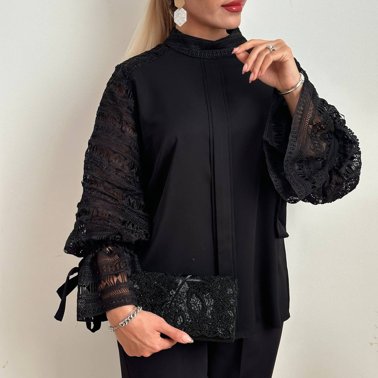 شومیز کرپ گیپور دوزی با آستین عروسکی مشکی